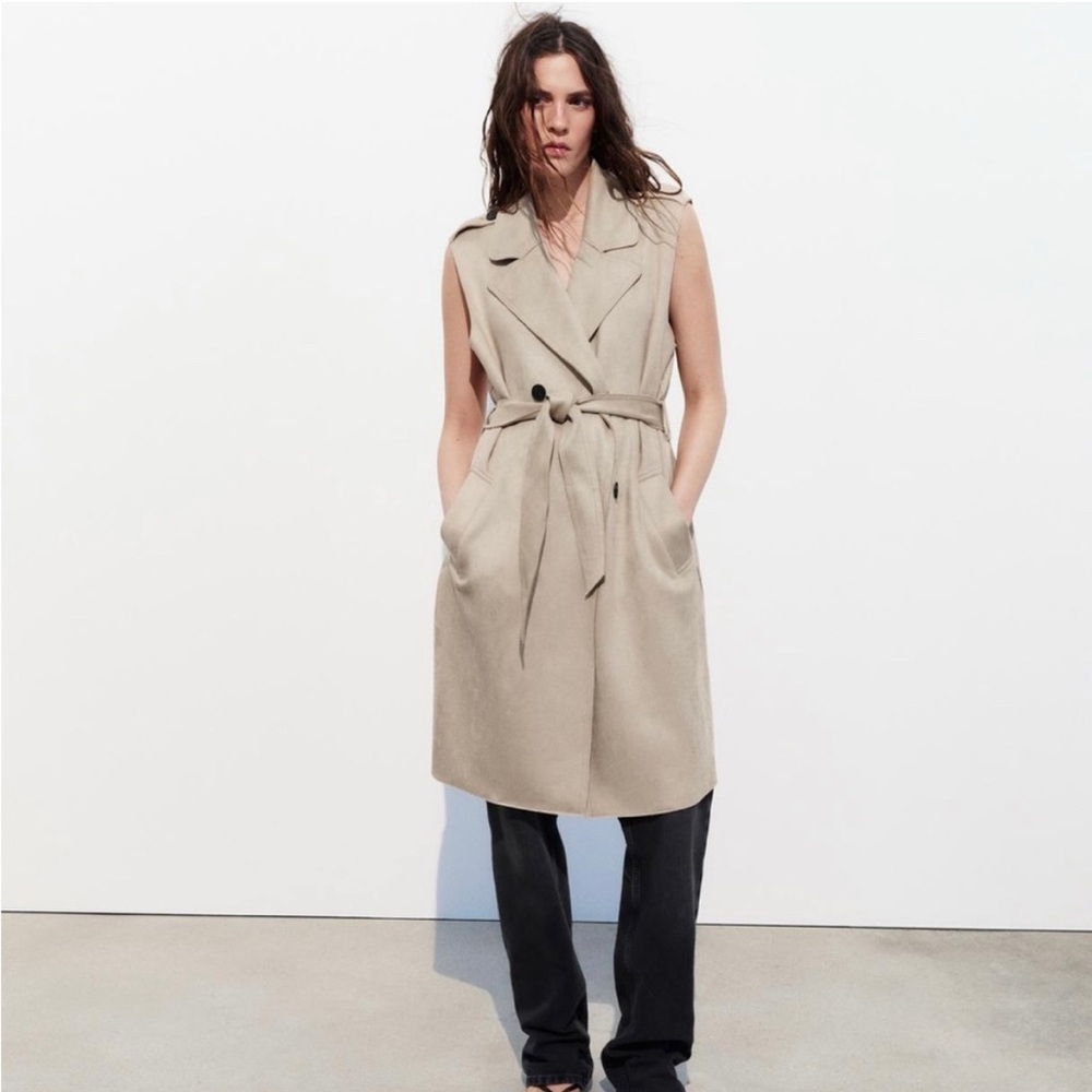 Zara | Faux Suede Beige Sleeveless Trench Coat